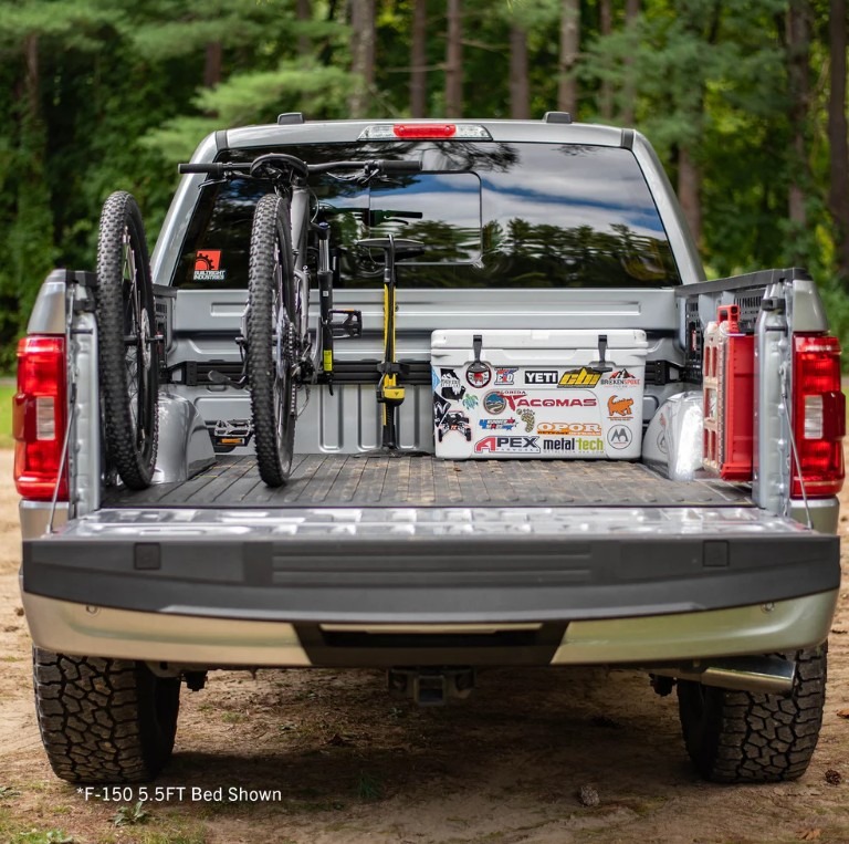 BUILTRIGHT | BULKHEAD ACCESSORY RAIL SYSTEM | 5.5FT BED | F150/RAPTOR 2015+ - Image 5