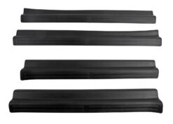 Alternative view of WEATHERTECH | SILLPROTECTOR SET CREW CAB | GM 1500 2019+