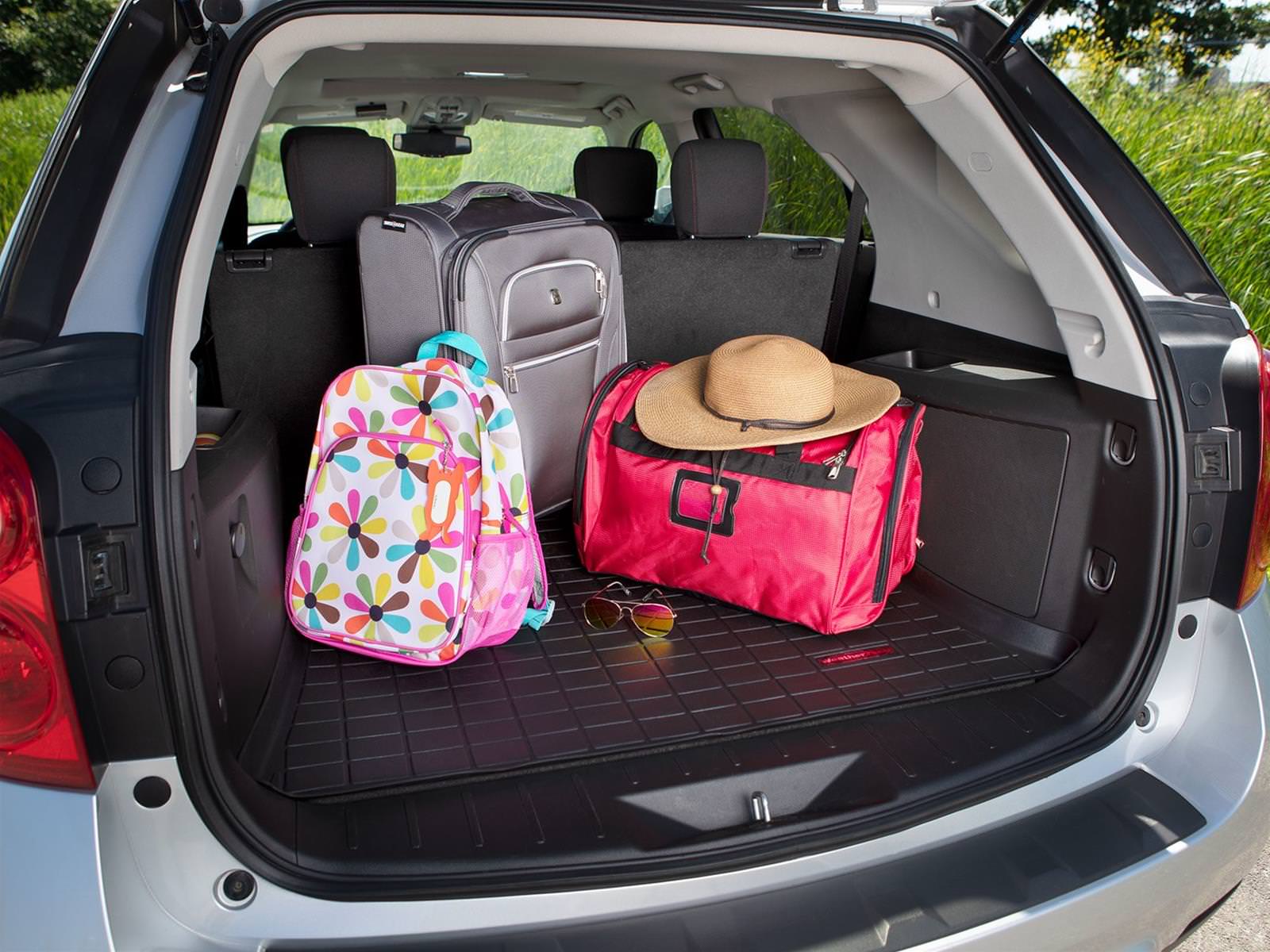 WEATHERTECH | UNIVERSAL TRIM-TO-FIT CARGO MAT | BLACK - Image 2